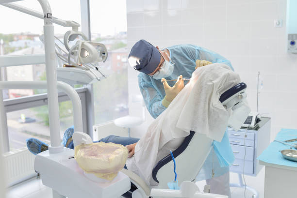 Best Emergency Dental Surgery in Roseburg Nth, OR